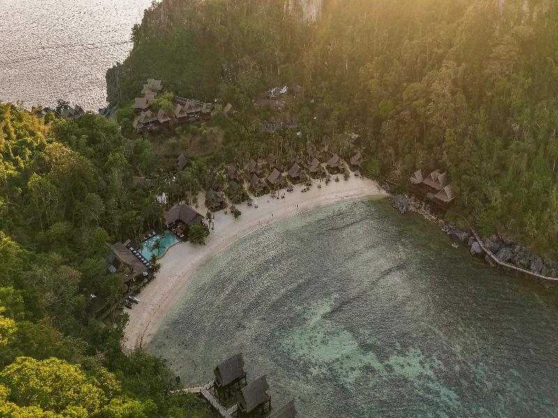 Cauayan Boutique Private Island