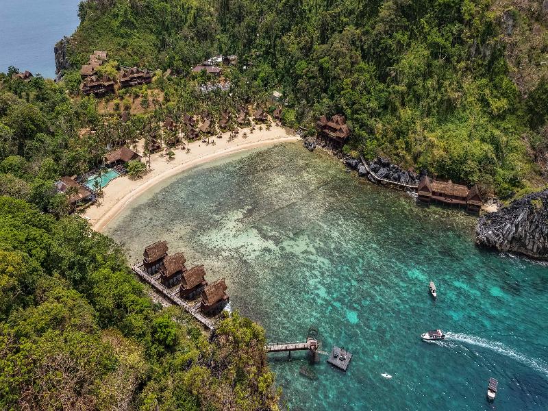 Cauayan Boutique Private Island — general view