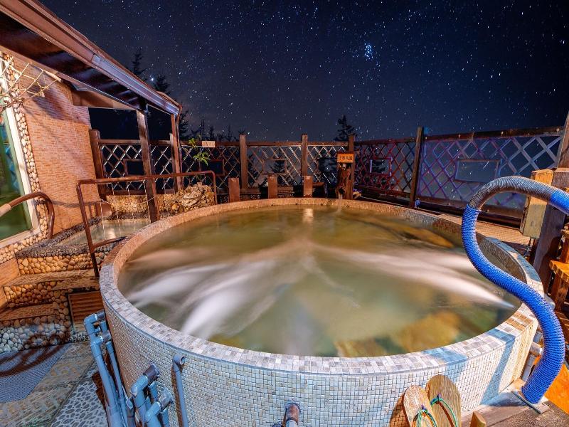 Shankou Hotspring Hotel image