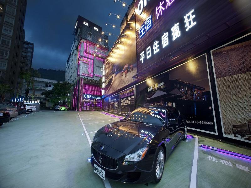 One Fukun Hotel image