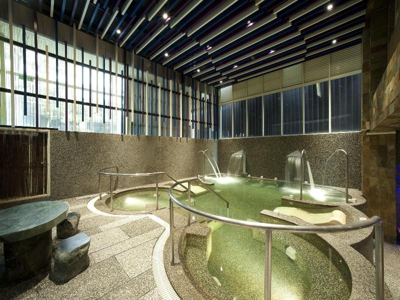 One Fukun Hotel image