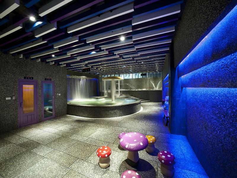 One Fukun Hotel image