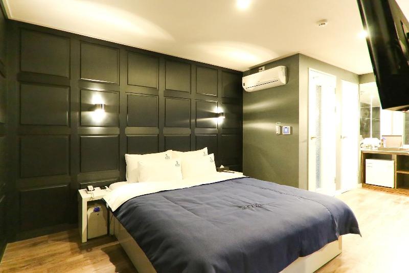 LOUIS Hotel Sasang image