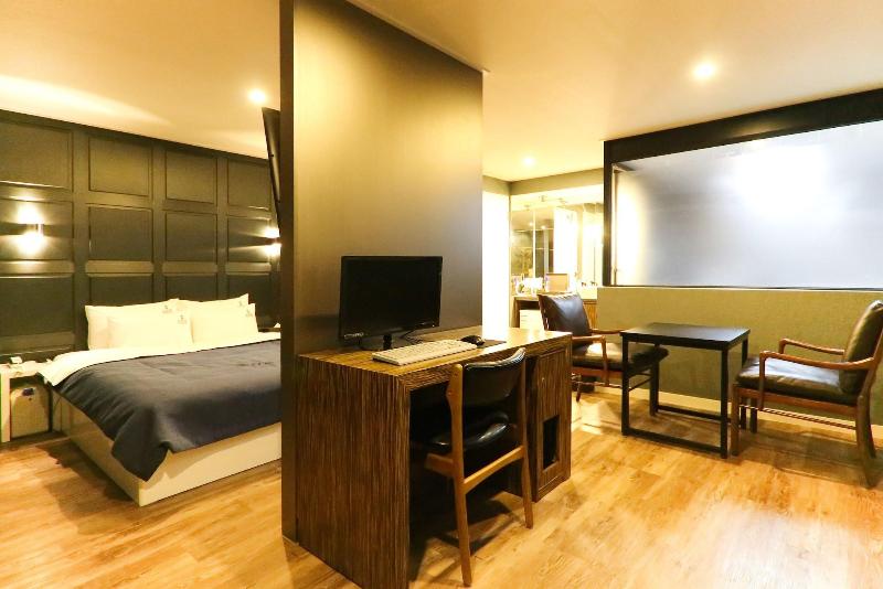 LOUIS Hotel Sasang image