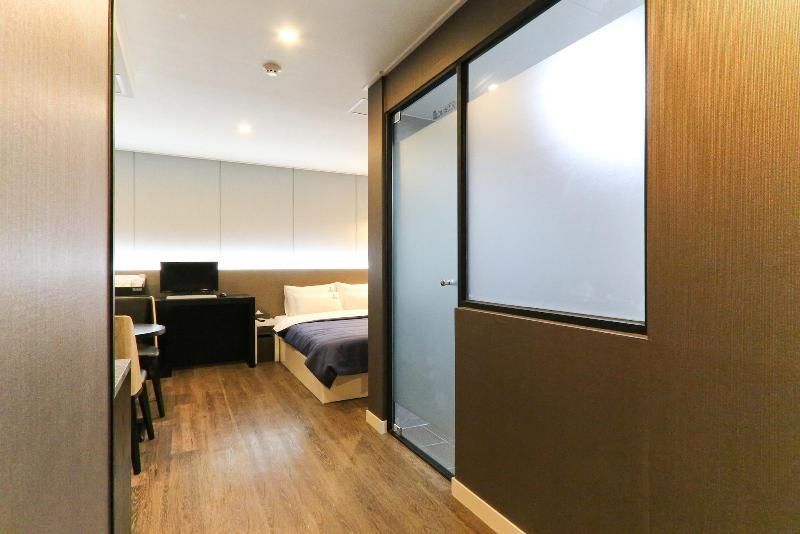 LOUIS Hotel Sasang image