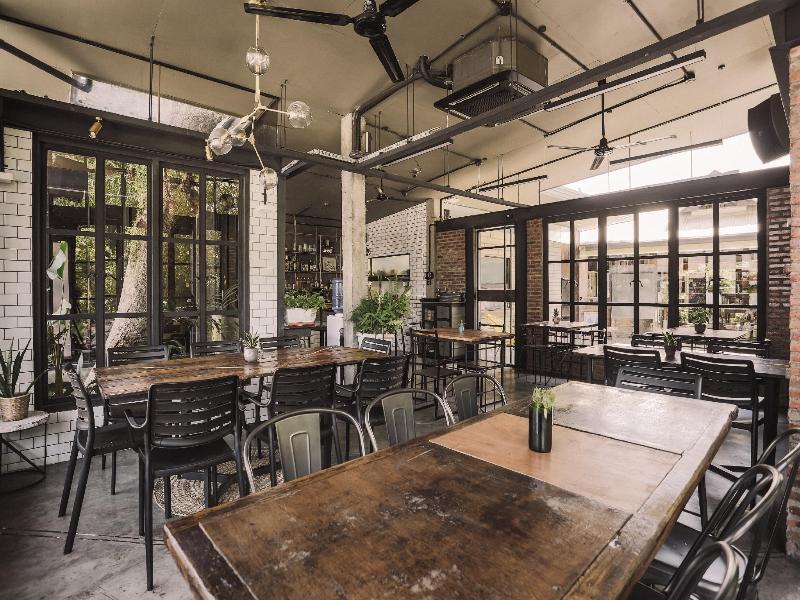 The Flying Fish Hostel image