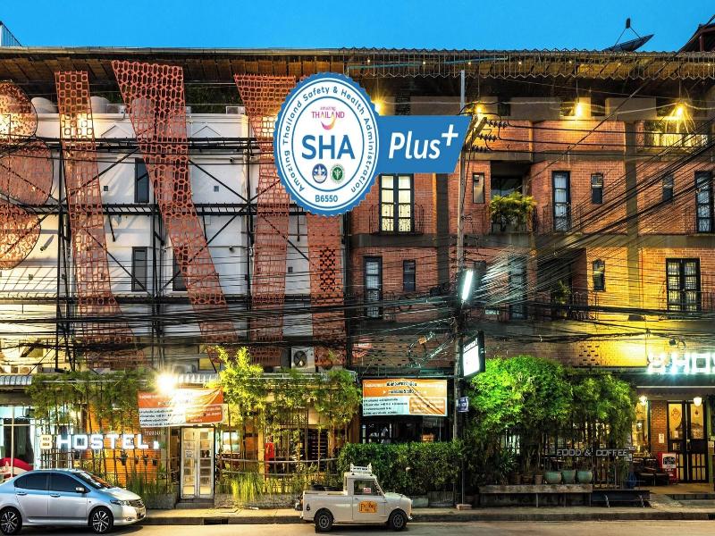 The 8 Factory Hostel image