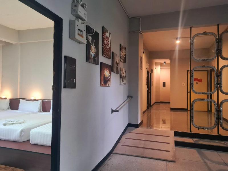 The 8 Factory Hostel image