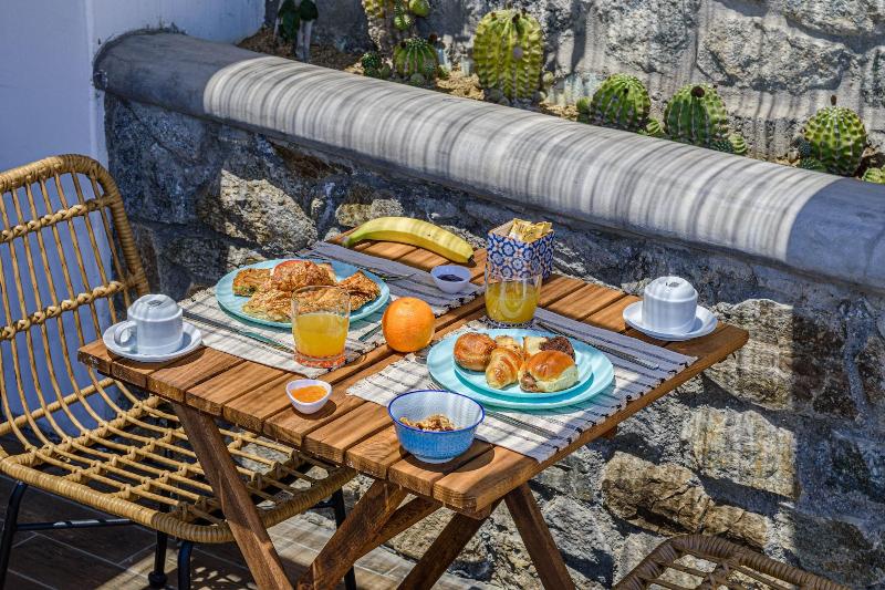 Maregold Mykonos image