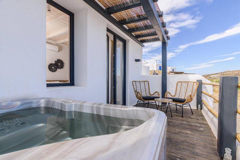 Maregold Mykonos image