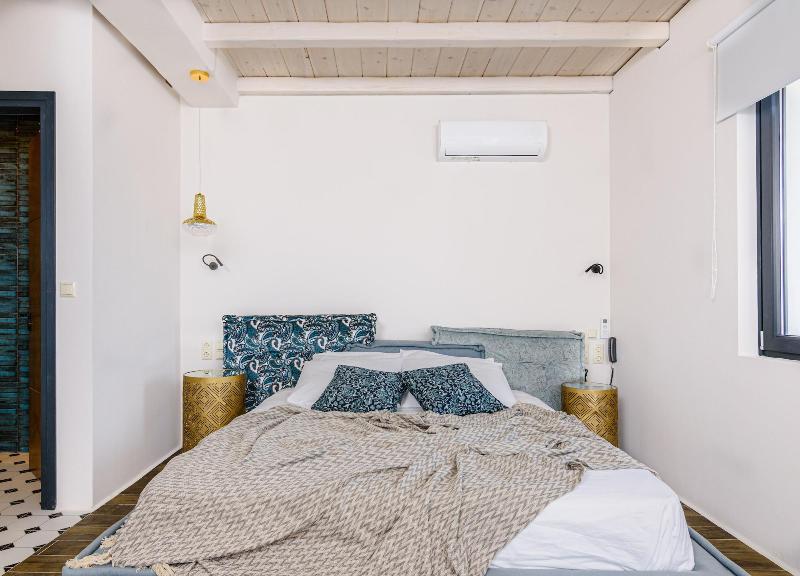 Maregold Mykonos image