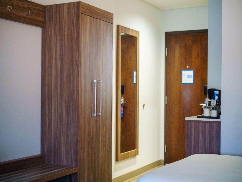 Holiday Inn Express & Suites Ensenada Centro image
