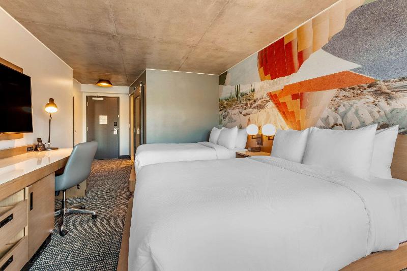 Cambria Hotel Downtown Phoenix Convention Center image