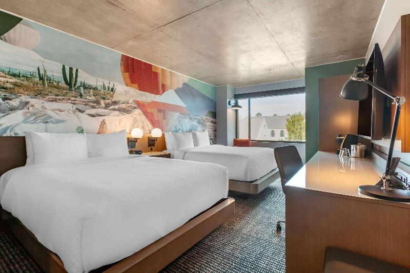 Cambria Hotel Downtown Phoenix Convention Center image