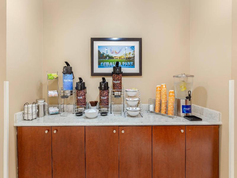 Comfort Suites Greensboro-High Point image