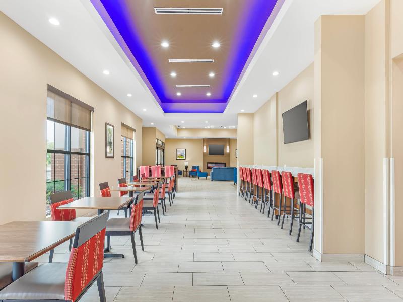 Comfort Suites Greensboro-High Point image