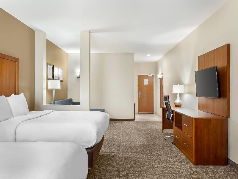 Comfort Suites Greensboro-High Point image