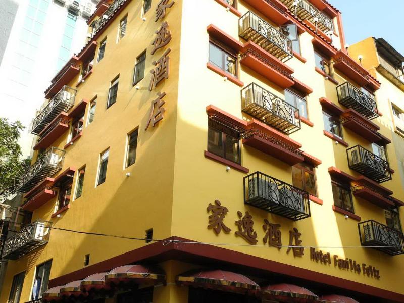 Happy Family Hotel image