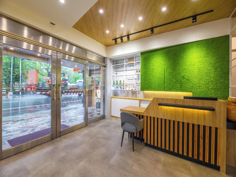 Jiaoxi King Hot Spring Hotel image