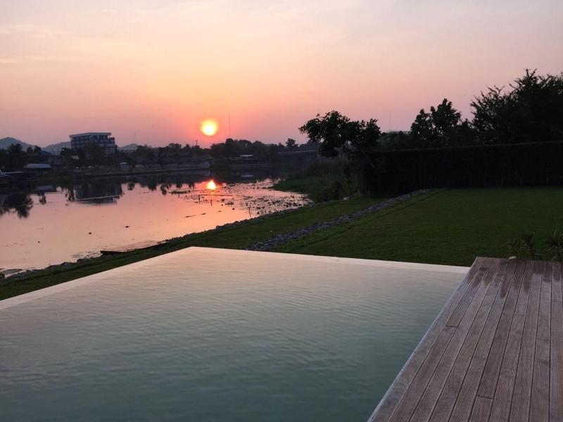 The Glory River Kwai Hotel image