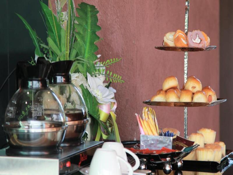 The Glory River Kwai Hotel image