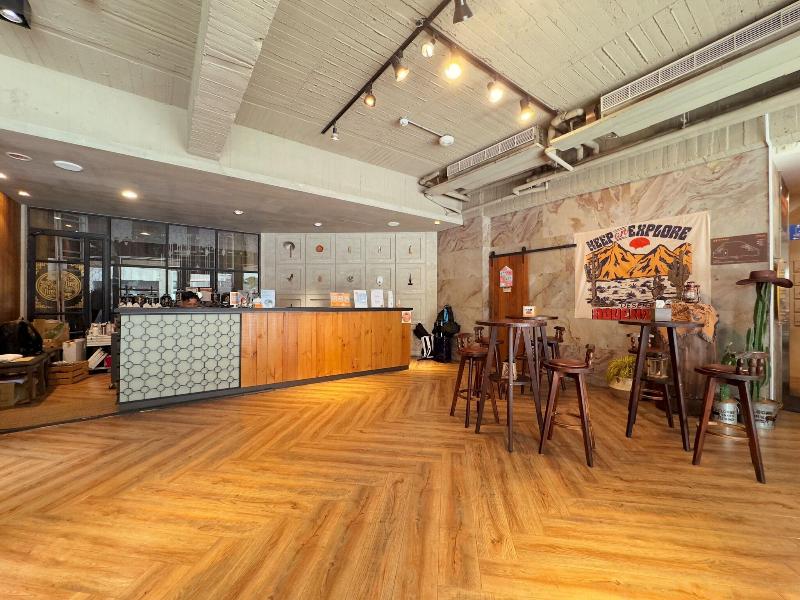 Nan Fun House Hotel image