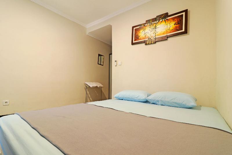 Bed room