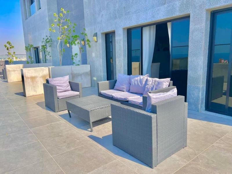 Loren Suites Corniche image