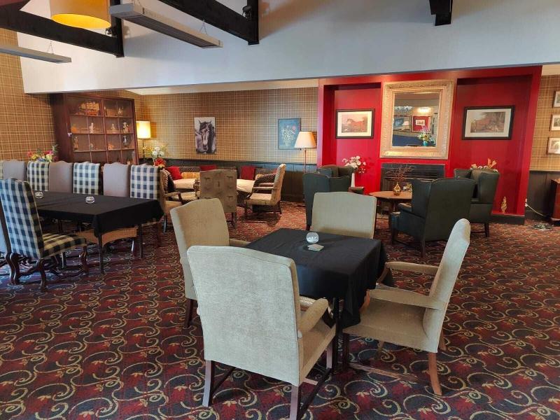 Gateway Motor Inn image