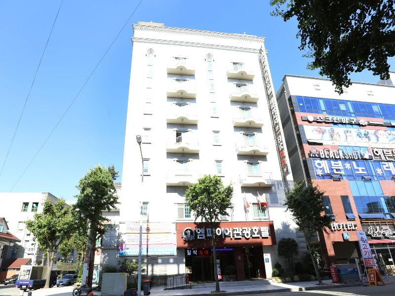 Empire Tourist Hotel image