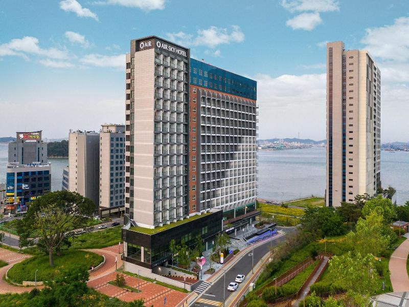 Rgb Sky Hotel image