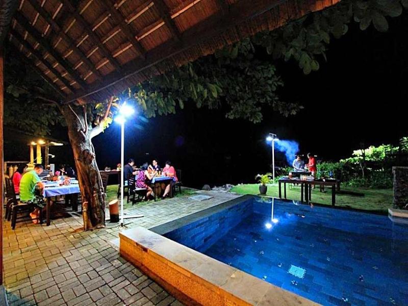 Cocotinos Lembeh a Boutique Dive Lodge image