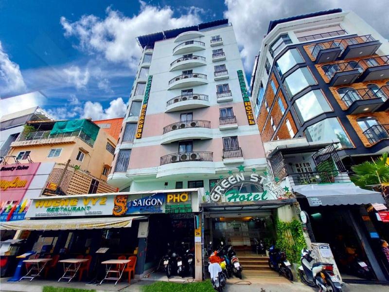 Green Star Hotel image