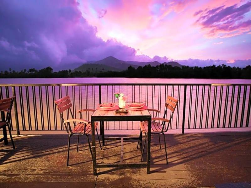 Kampot River Residence image