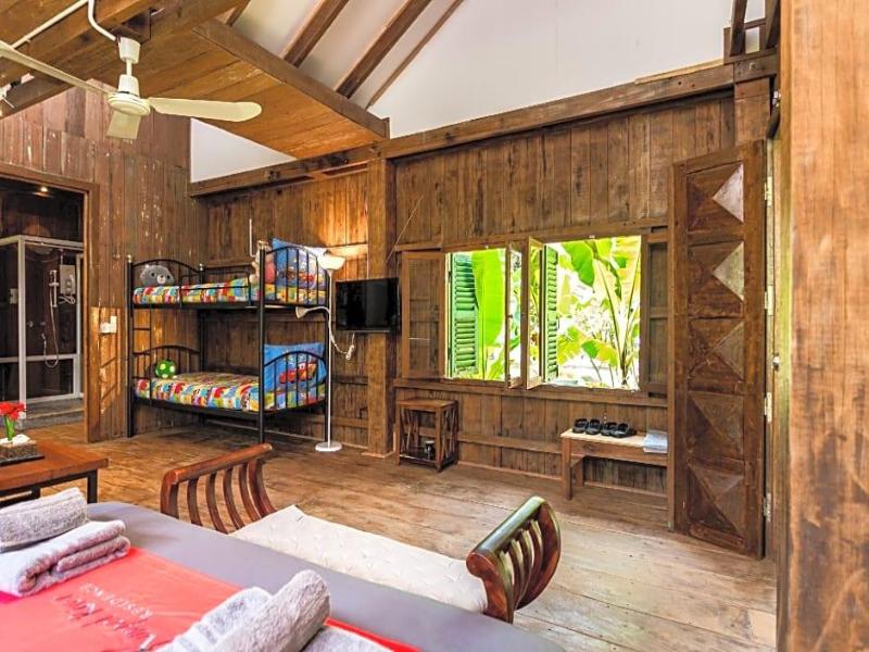 Kampot River Residence image