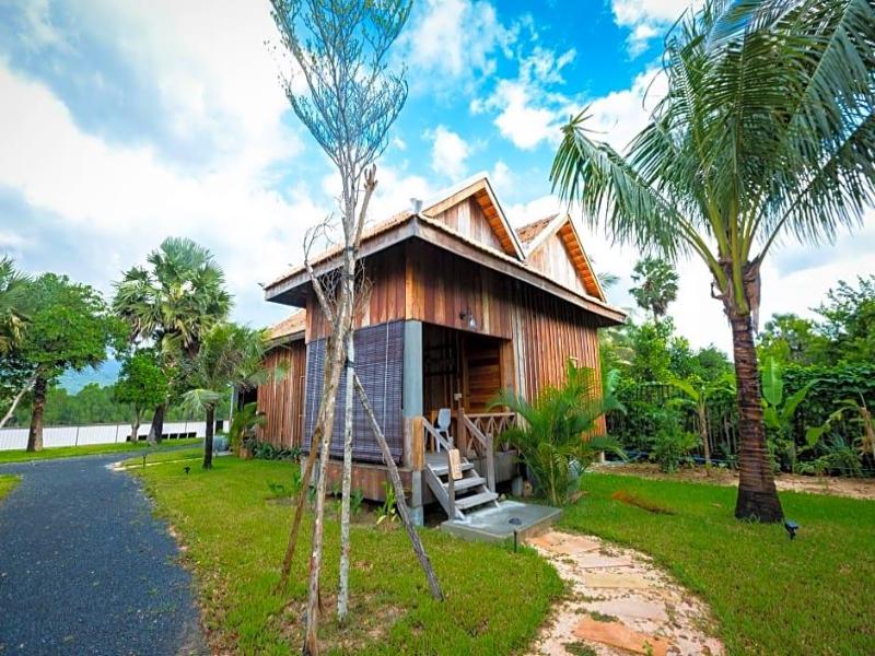 Kampot River Residence image
