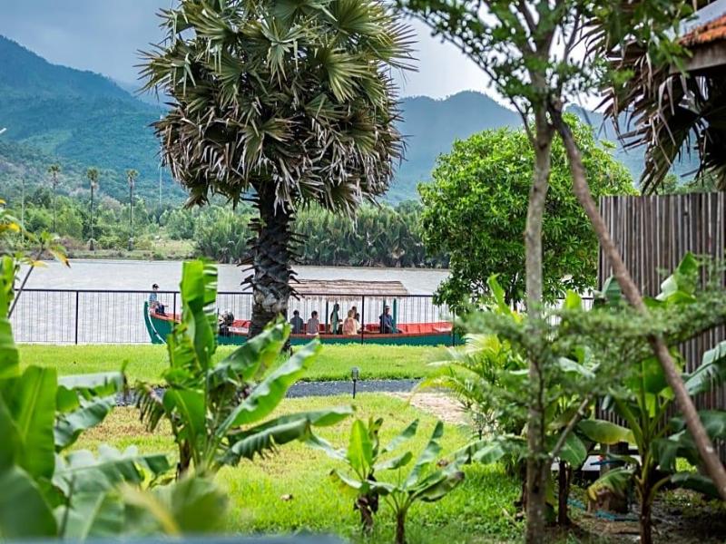 Kampot River Residence image
