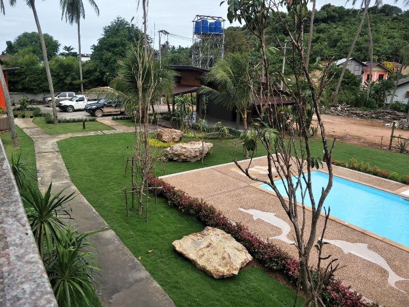 Lanta Infinity Resort