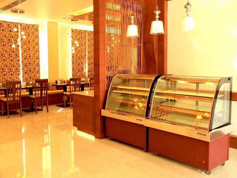 Eastern Palace Hotel image
