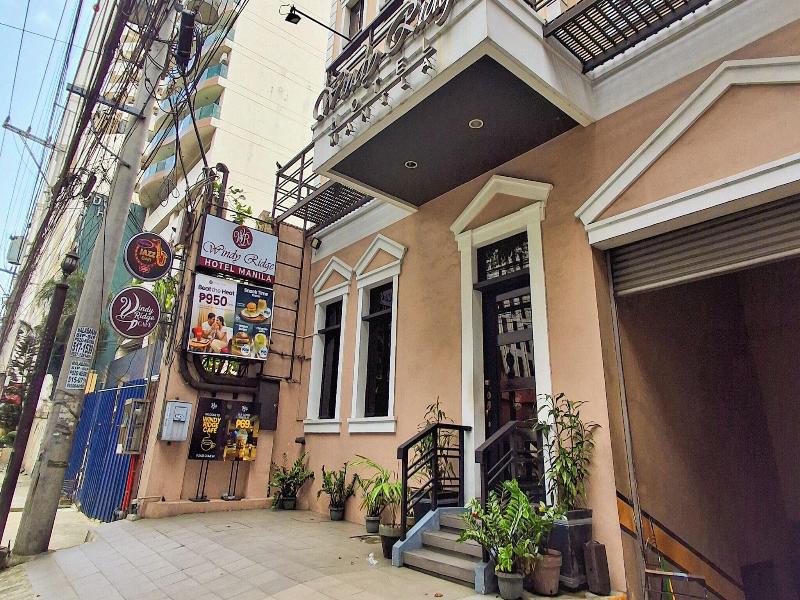 The Windy Ridge Hotel Manila image