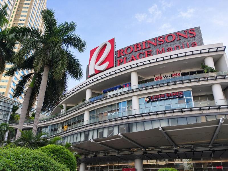 The Windy Ridge Hotel Manila image