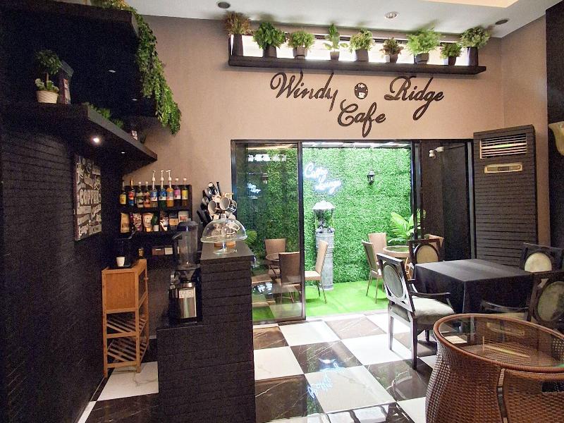 The Windy Ridge Hotel Manila image