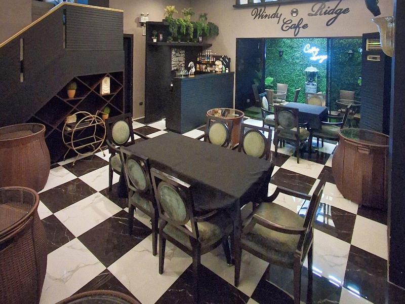 The Windy Ridge Hotel Manila image