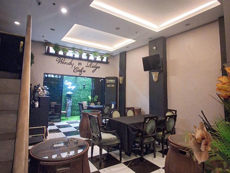 The Windy Ridge Hotel Manila image
