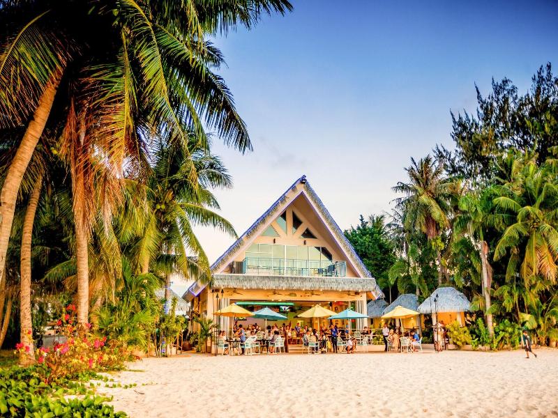 Surfrider Resort Hotel image