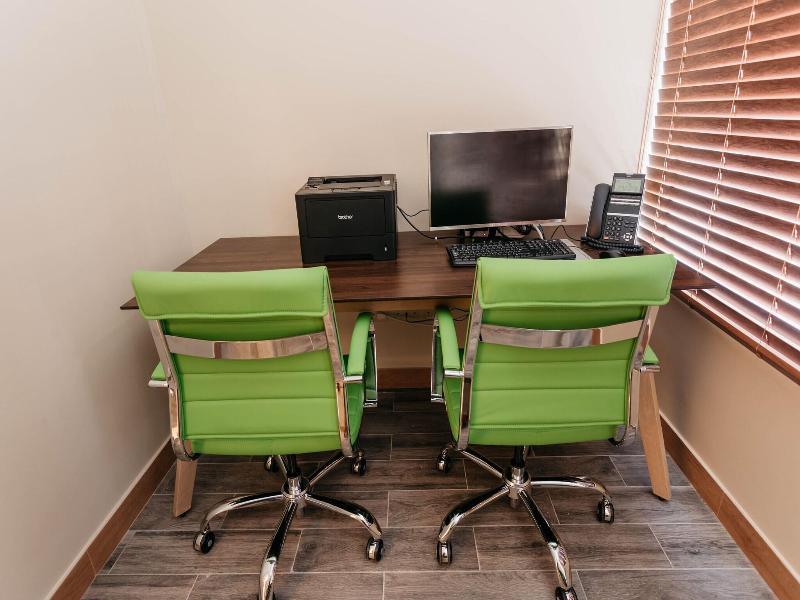 Surfrider Resort Hotel image