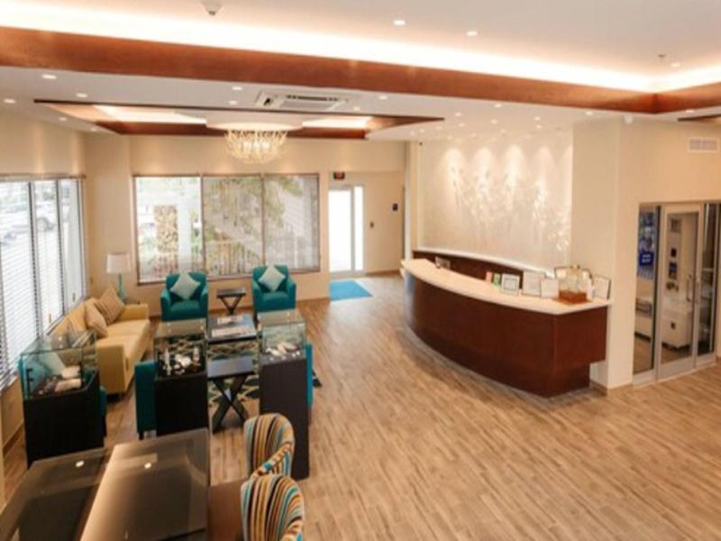 Surfrider Resort Hotel image