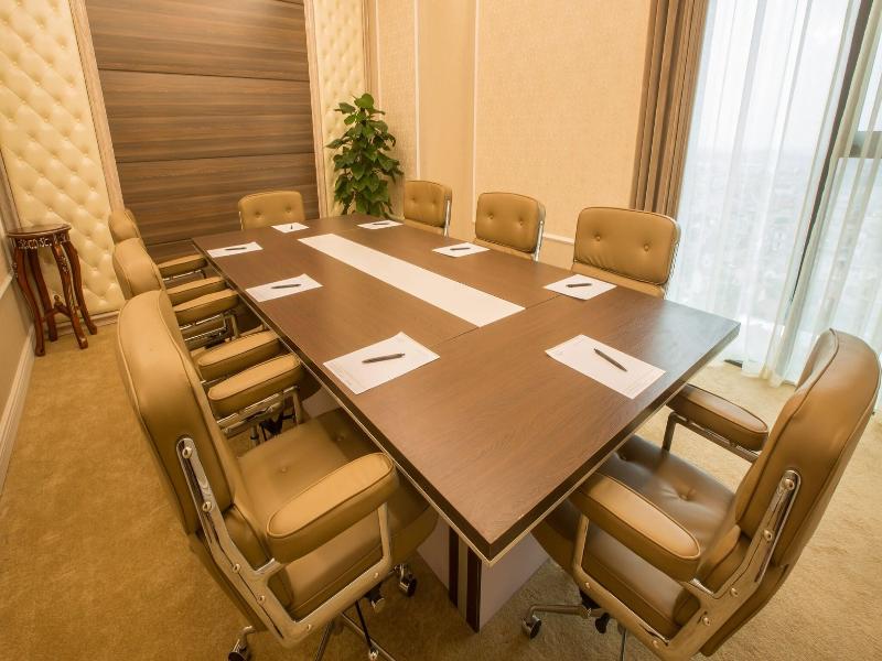 Muong Thanh Luxury Phu Tho Hotel