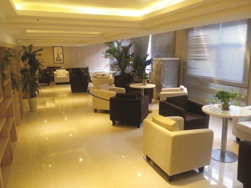 7 Days Premium Xuzhou Train Station Square Branch