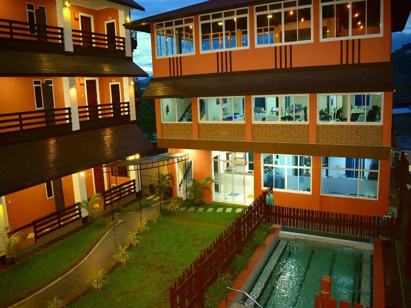Immana Grand Inle Hotel image